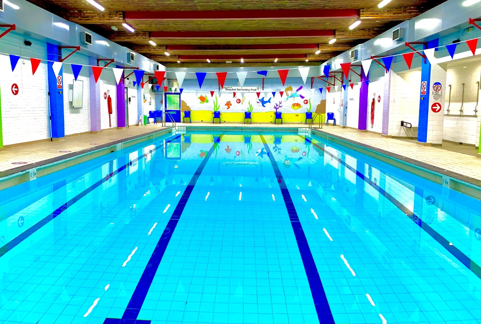 Swimming Pool Holmleigh Park High School Swimming Pool Holmleigh Park High School